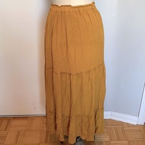 Zara long yellow skirt in Small